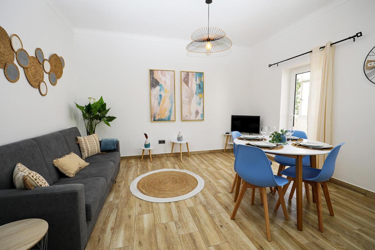 A42 - Trindade Apartment In Лагуш Экстерьер фото